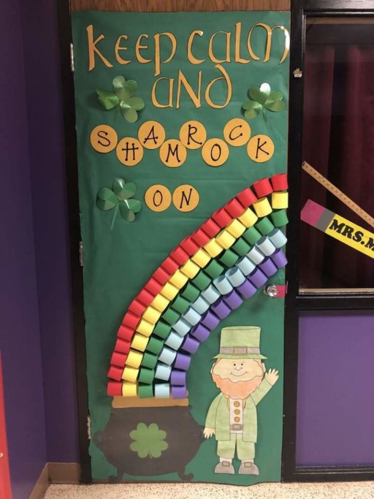 30+ St. Patrick's day Classroom Door decor for you and your lucky ...