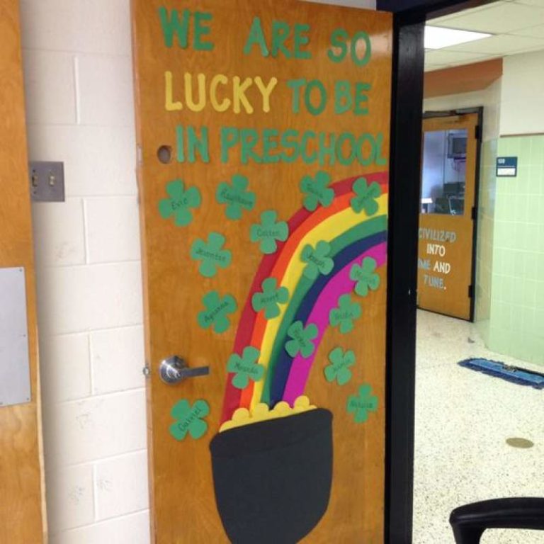 30+ St. Patrick's day Classroom Door decor for you and your lucky charms