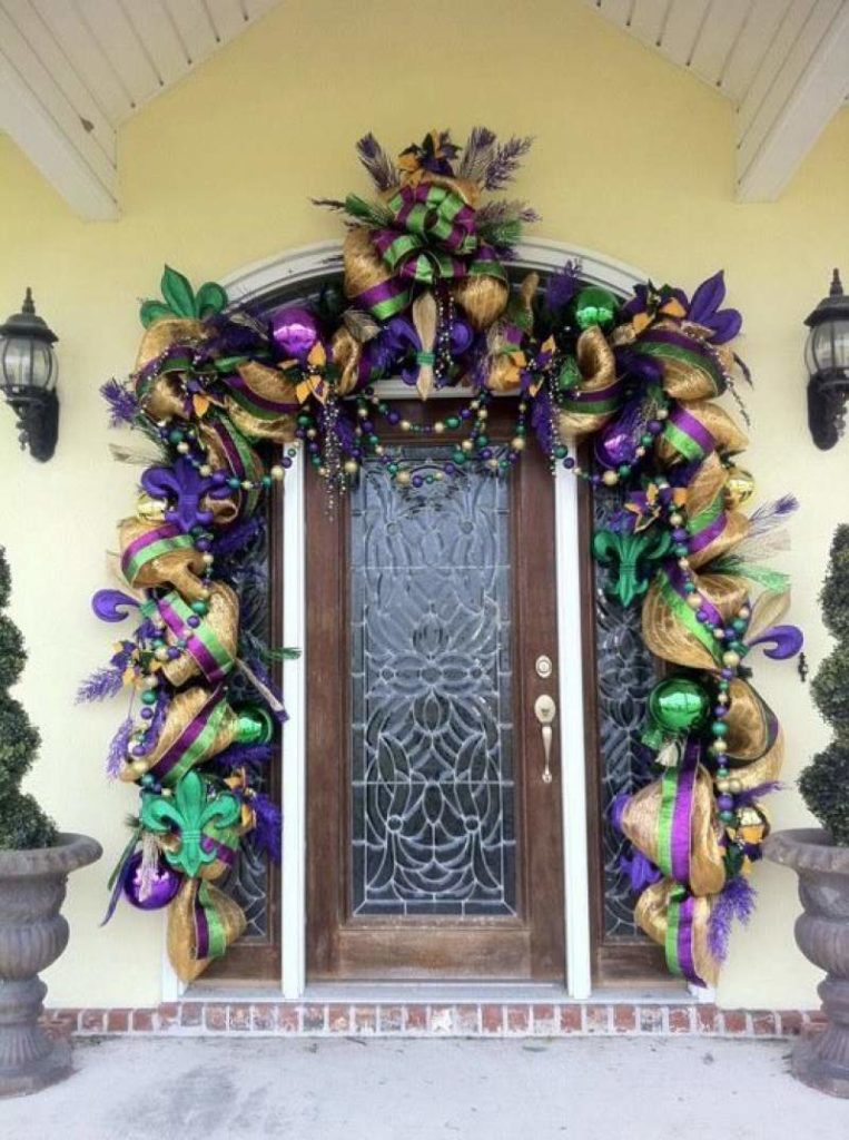 mardi gras decorations to make