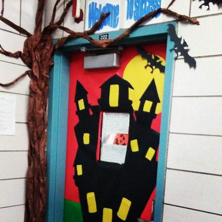 Halloween Door Decoration Ideas for your Classroom or Dorm Room