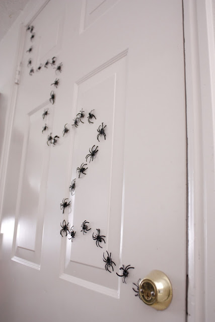 Halloween Door Decoration Ideas