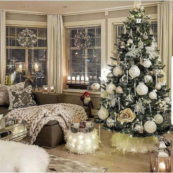 90+ Modern Christmas Decoration Ideas That Are the Classic Blend of ...