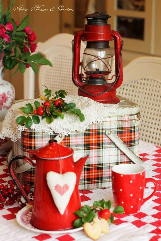 Cheap and Easy DIY Christmas Decor Ideas