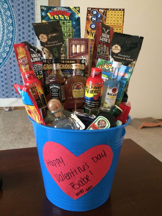 100 Cute Valentine's Day Gifts For Boyfriends That Are Sweet and ...