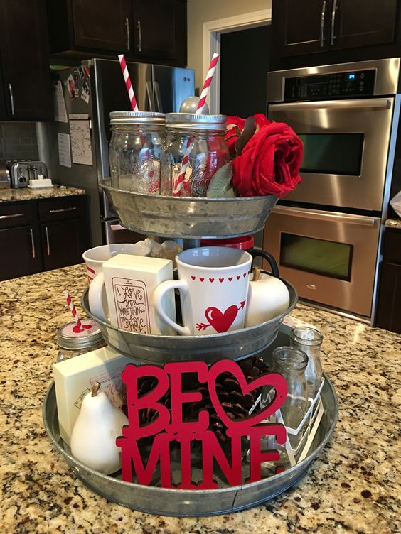 150 Sweet & Romantic Valentine's Home Decorations That Are Really Easy ...